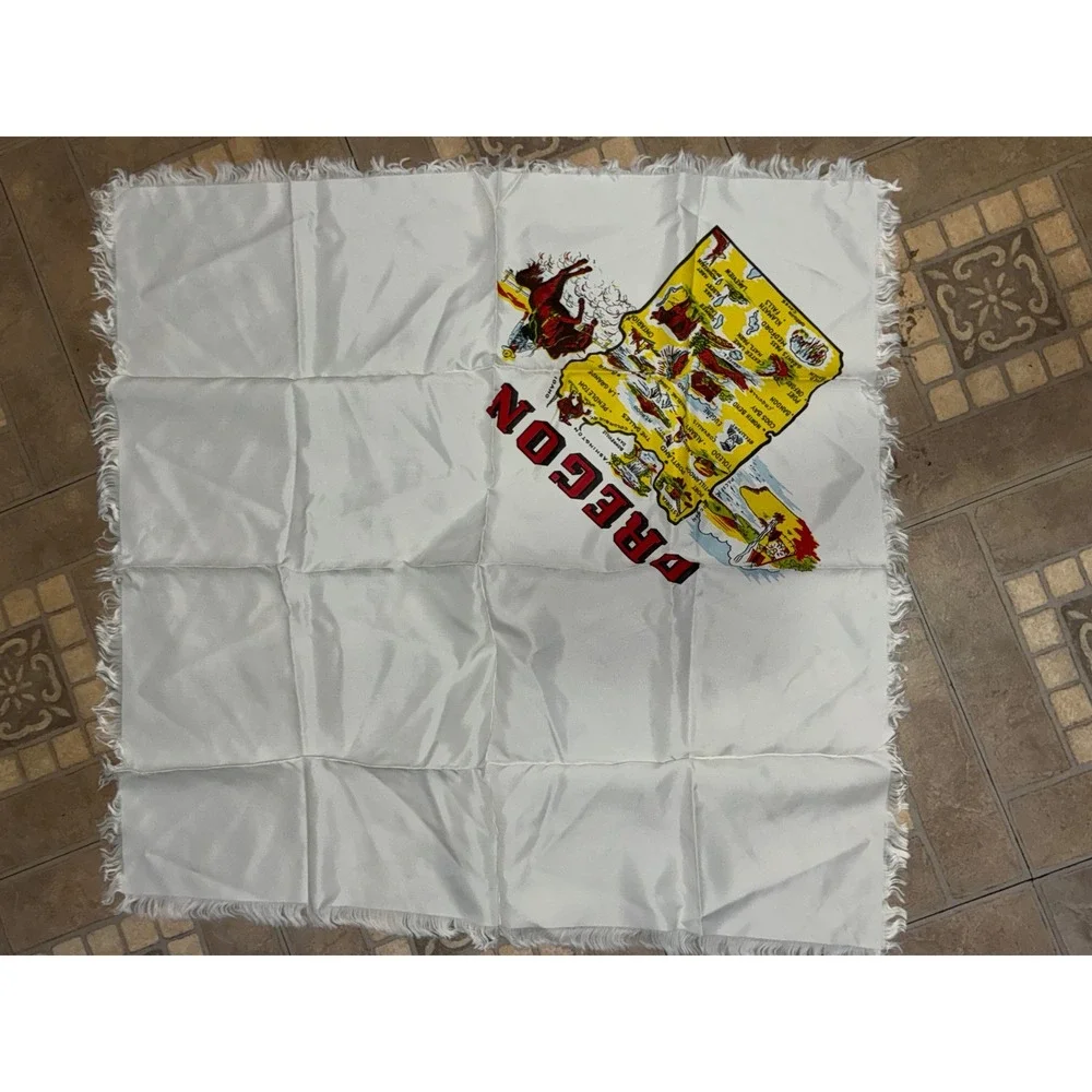 Vintage Oregon State Souvenir Scarf White Satin Fringe Map Graphic Travel Retro